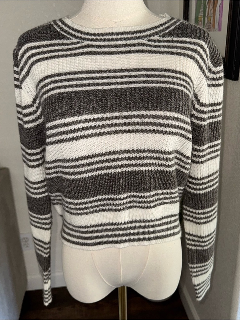 Cotton Small Striped Knit Sweater S Gray White Cropped Long Sleeve Pullover